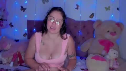 Danna Sofia jeins online show from 04/11/26, 01:59