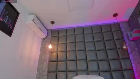 Danna online show from 04/05/26, 01:08