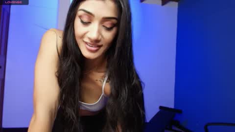 Danna Wells online show from 12/03/24, 04:14