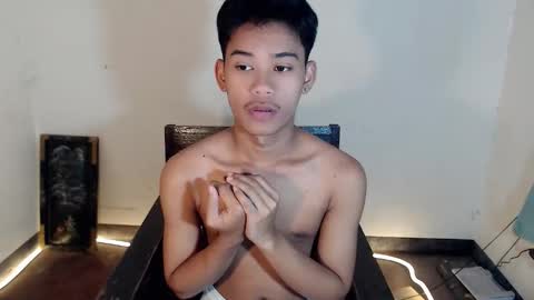 Snapshot of danner_fuckerxx chatting on 02/19/26, 10:06 DANNER online show from 02/19/26, 10:06