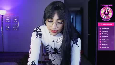    online show from 10/08/25, 08:17