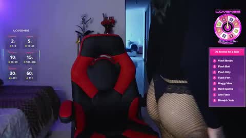    online show from 10/12/25, 07:35