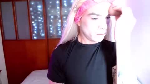 danni online show from 02/21/26, 07:15