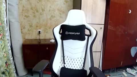 HilmarZ online show from 10/02/25, 04:58