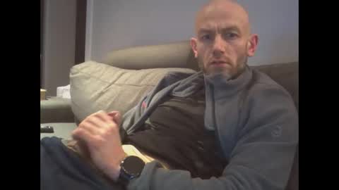 danny81boy online show from 02/18/25, 04:48