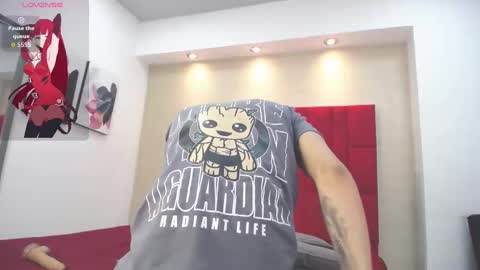 Snapshot of danny__santoro chatting on 10/06/25, 01:08 Danny online show from 10/06/25, 01:08