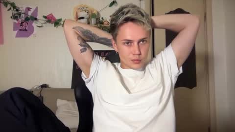 danny online show from 09/15/25, 07:47