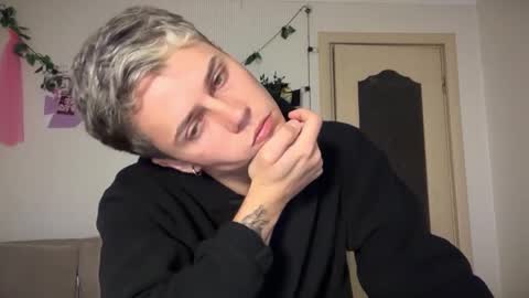 danny online show from 09/20/25, 11:22