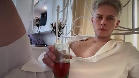 danny online show from 10/17/25, 11:57