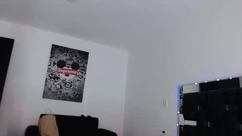 Danny  online show from 02/09/25, 04:07