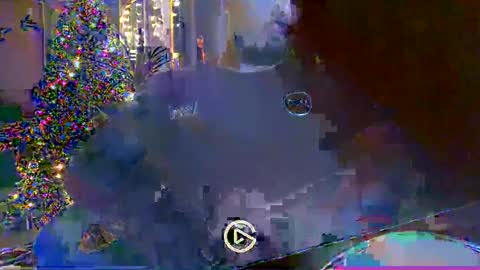 Snapshot of dannyd_xx chatting on 12/25/24, 05:15 DannyD online show from 12/25/24, 05:15