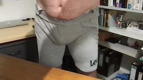 Snapshot of dannyfunboy chatting on 01/14/25, 06:24 Danny online show from 01/14/25, 06:24