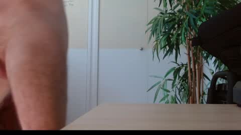 Danny online show from 04/09/26, 01:49