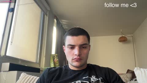 Snapshot of dannywalter789 chatting on 12/08/24, 03:56 Danny online show from 12/08/24, 03:56