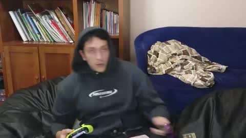 Dan online show from 10/09/25, 02:20