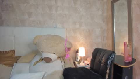 dans butthole online show from 12/17/25, 01:44