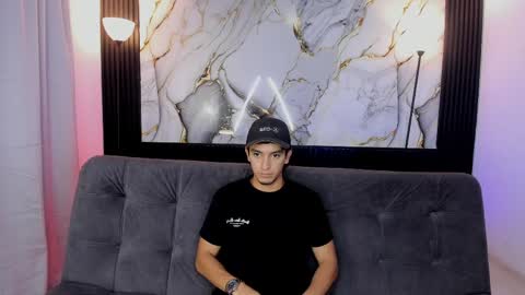 Snapshot of dante_18cm chatting on 05/22/26, 12:40 Dante online show from 05/22/26, 12:40