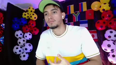 Snapshot of dante_18cm chatting on 06/20/26, 12:36 Dante online show from 06/20/26, 12:36