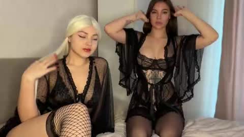 DanteetBeatrix online show from 02/22/26, 08:24