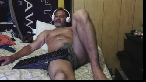 Snapshot of dantehot82 chatting on 06/11/26, 12:32 dantehot82 online show from 06/11/26, 12:32