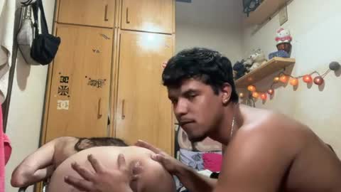 Dante y Freya online show from 04/28/26, 02:27