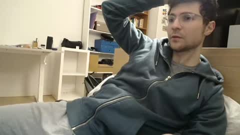 Snapshot of dantheman233 chatting on 02/22/25, 07:36 Daniel online show from 02/22/25, 07:36