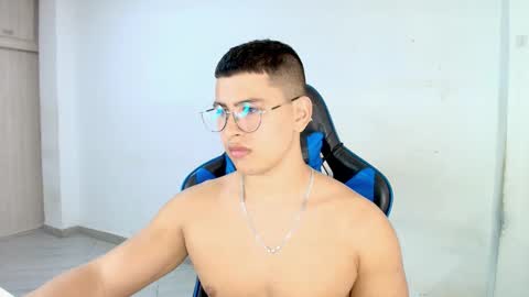 Snapshot of dantraxx chatting on 02/12/26, 06:25 Dantraxx online show from 02/12/26, 06:25