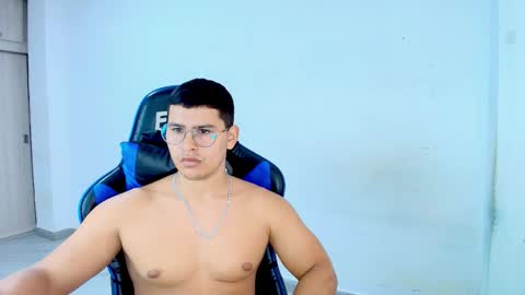 Snapshot of dantraxx chatting on 03/03/26, 05:30 Dantraxx online show from 03/03/26, 05:30