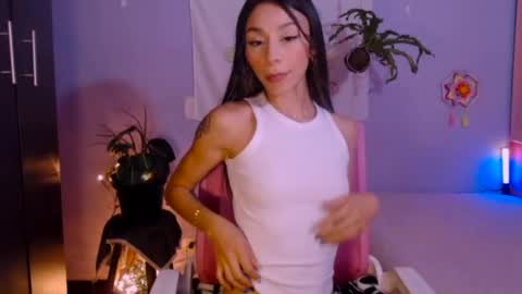 Danya Malkon  online show from 06/22/26, 11:57