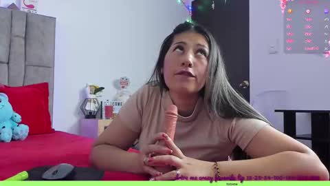 Snapshot of danye_02 chatting on 01/09/26, 01:58 Dany online show from 01/09/26, 01:58