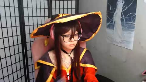 danyelleeyermann online show from 06/18/26, 01:04