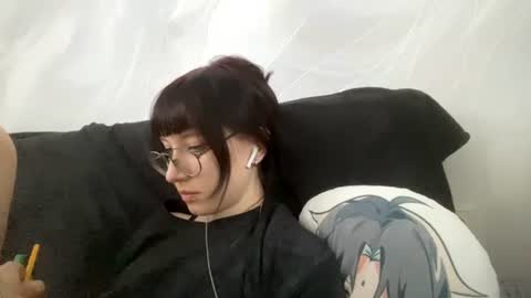 Snapshot of danyellvanscoy chatting on 07/02/26, 07:36 Jina online show from 07/02/26, 07:36