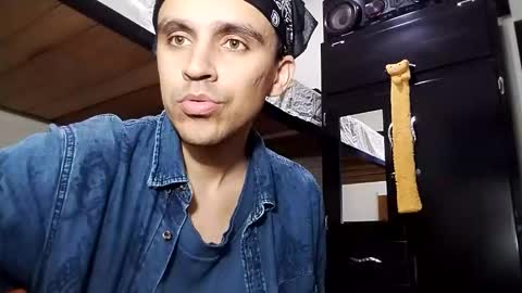 Snapshot of danylano chatting on 02/01/26, 09:57 Daniel online show from 02/01/26, 09:57