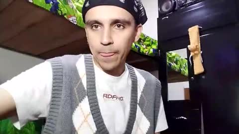 Snapshot of danylano chatting on 02/08/26, 08:45 Daniel online show from 02/08/26, 08:45