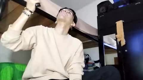 Snapshot of danylano chatting on 02/25/26, 09:13 Daniel online show from 02/25/26, 09:13