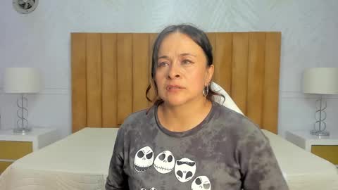 Daphne online show from 01/29/25, 09:01