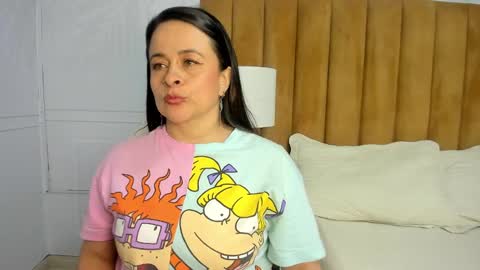 Daphne online show from 03/12/25, 09:02