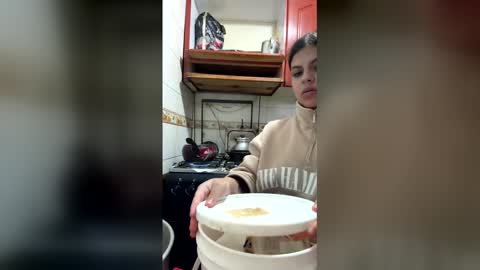 daphne877046 online show from 04/27/26, 04:21