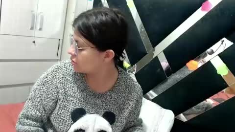 daphne877046 online show from 07/05/26, 08:16