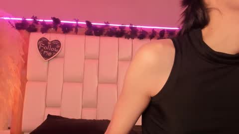 daphne_and_roger online show from 03/12/26, 11:05