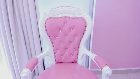 Snapshot of daphne_fox_ chatting on 01/12/25, 03:03 Daphne  online show from 01/12/25, 03:03