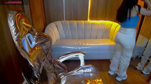 Snapshot of daphne_nicole_b chatting on 03/02/26, 12:34 daphne_nicole_b online show from 03/02/26, 12:34