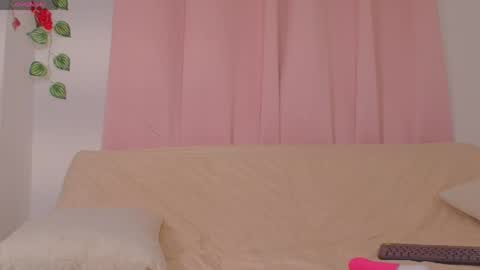 Snapshot of daphnewalker__ chatting on 05/01/26, 11:59 Daphne online show from 05/01/26, 11:59