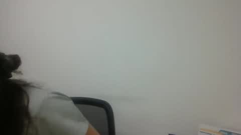 dapnne online show from 10/27/25, 07:51