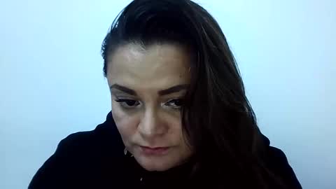 dapnne online show from 10/28/25, 06:54