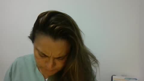 dapnne online show from 01/05/26, 08:23