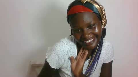 ESTHER online show from 01/18/26, 01:37