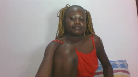 Snapshot of darberry21 chatting on 05/31/26, 05:37 ESTHER online show from 05/31/26, 05:37