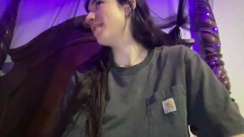darcylove_ online show from 06/25/26, 06:29