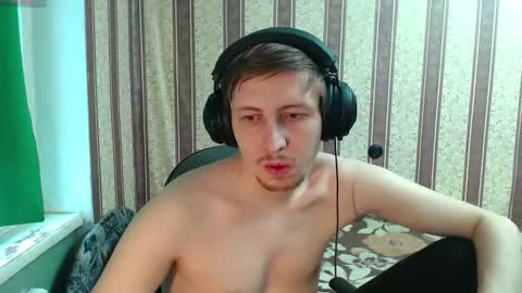 darienlarge online show from 11/08/25, 09:20